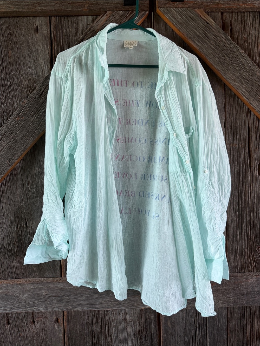 Light Mint Button-Front Women’s Shirt - Unbranded